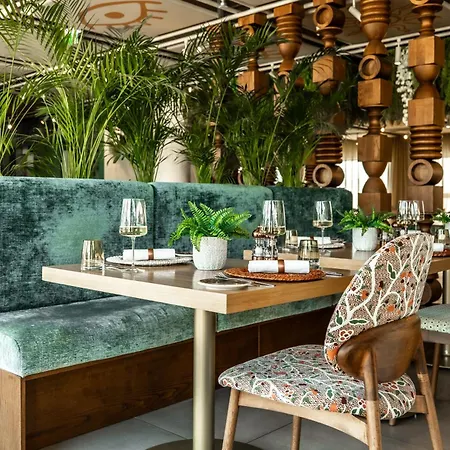Hyatt Centric Malta 5* San Ġiljan