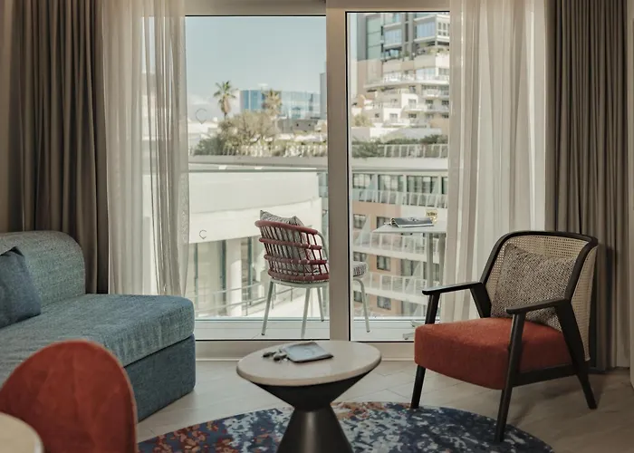 Hyatt Centric Malta ホテル 5*