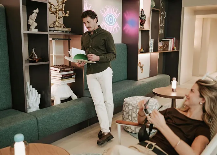 Отель Hyatt Centric Malta Сент Джулианс