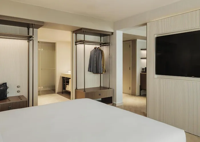 Hyatt Centric Malta Hotel San Ġiljan